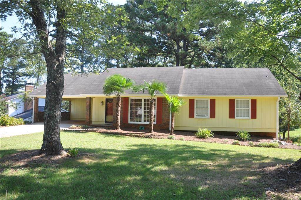 2904 Huntcliff Drive - Photo 1