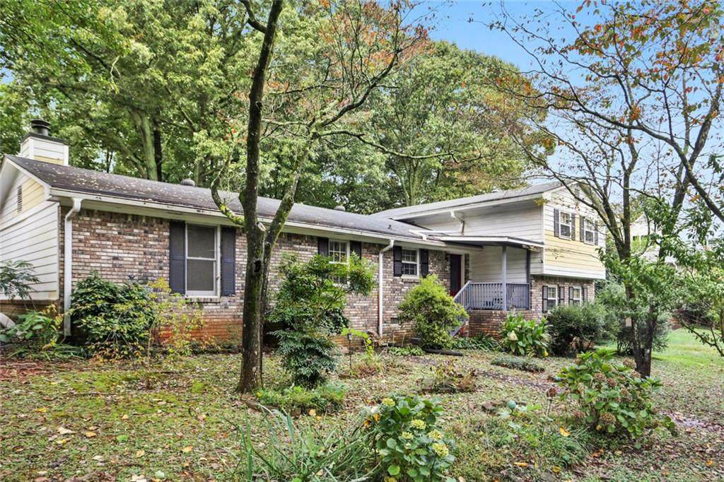 5772 Chamblee Dunwoody Road - Photo 1
