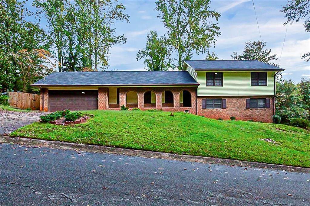 3576 Sandy Woods Lane - Photo 1