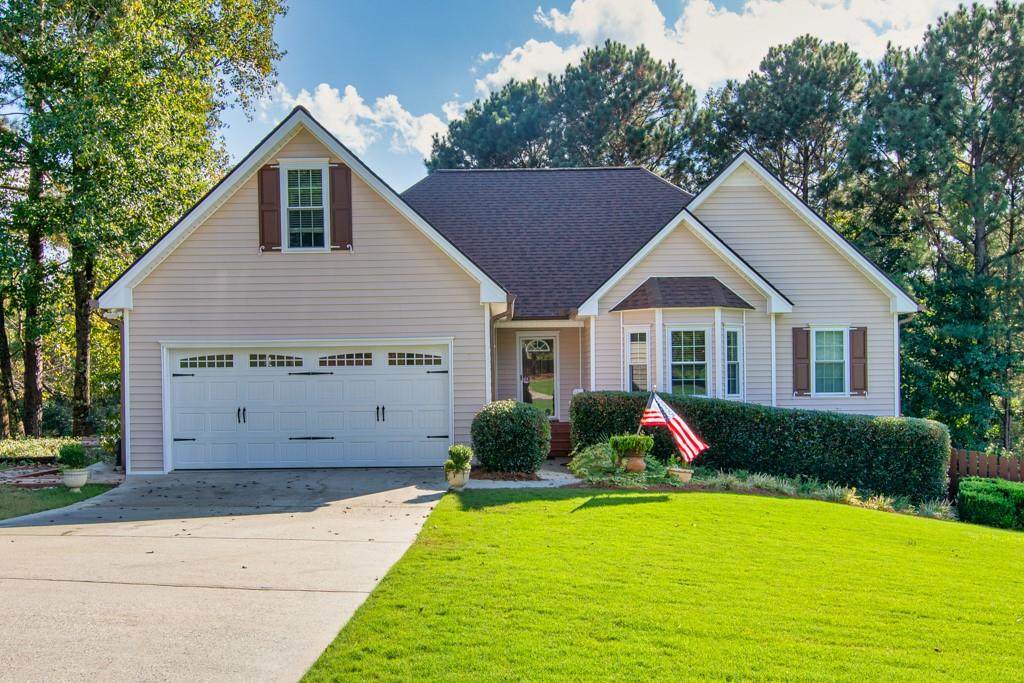900 Willow Hollow Drive - Photo 1
