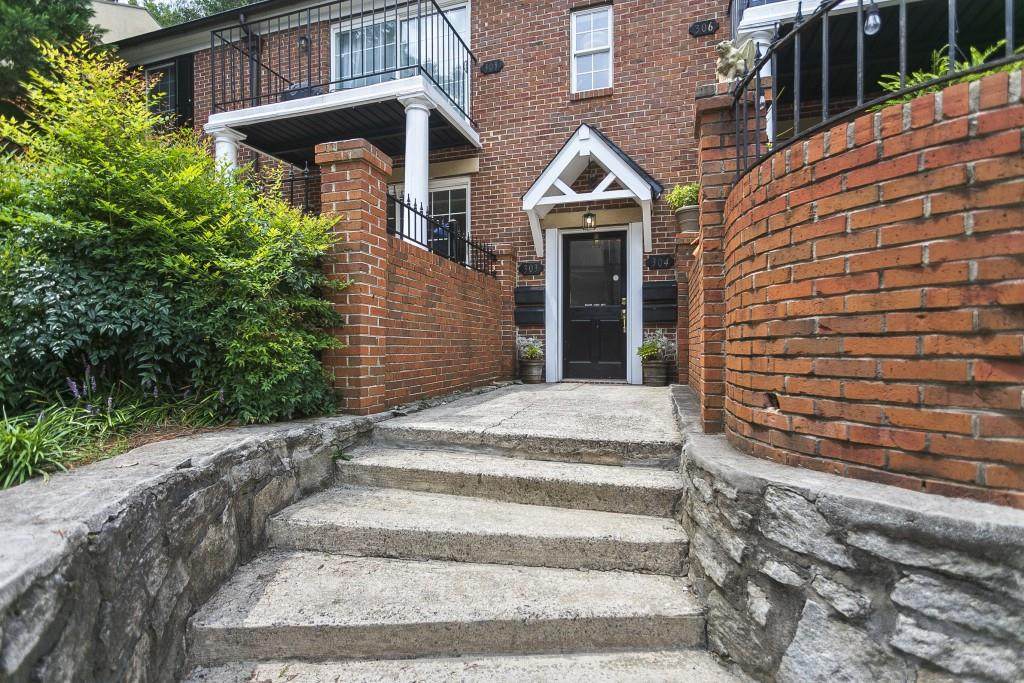 1634 Ponce De Leon Avenue - Photo 1