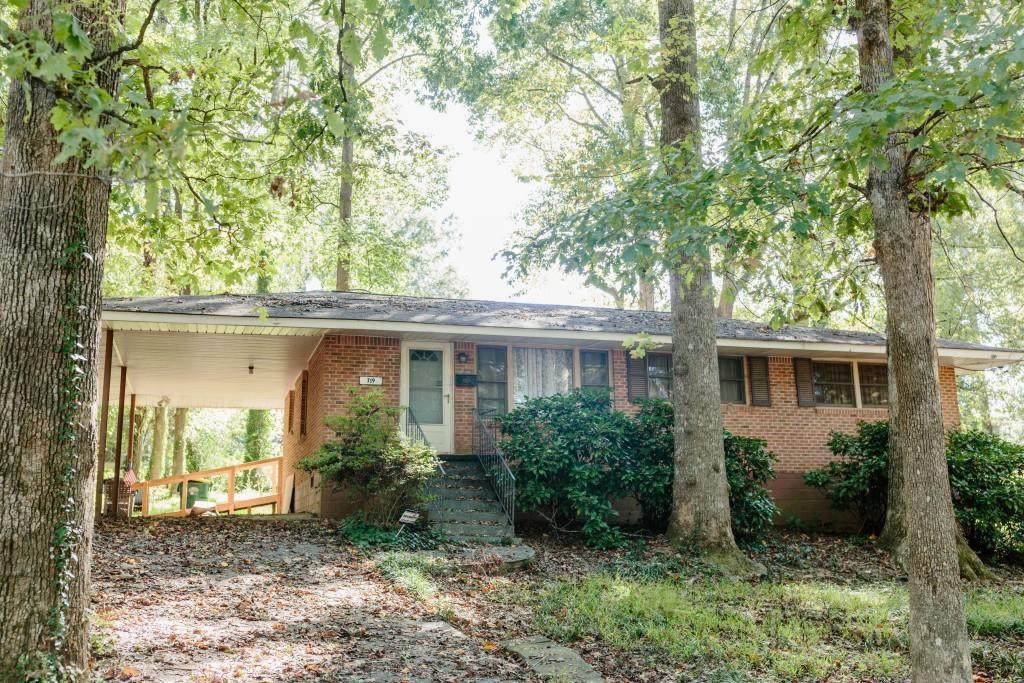 719 Brookwood Drive - Photo 1