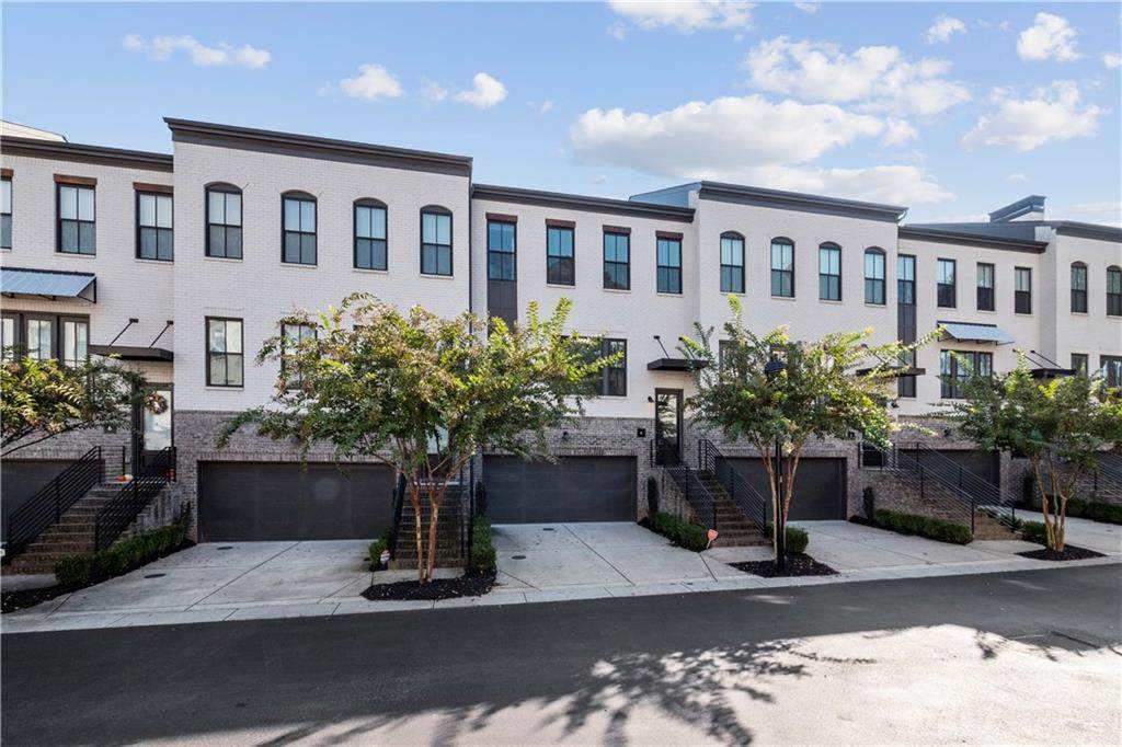 1388 La France Street - Photo 1