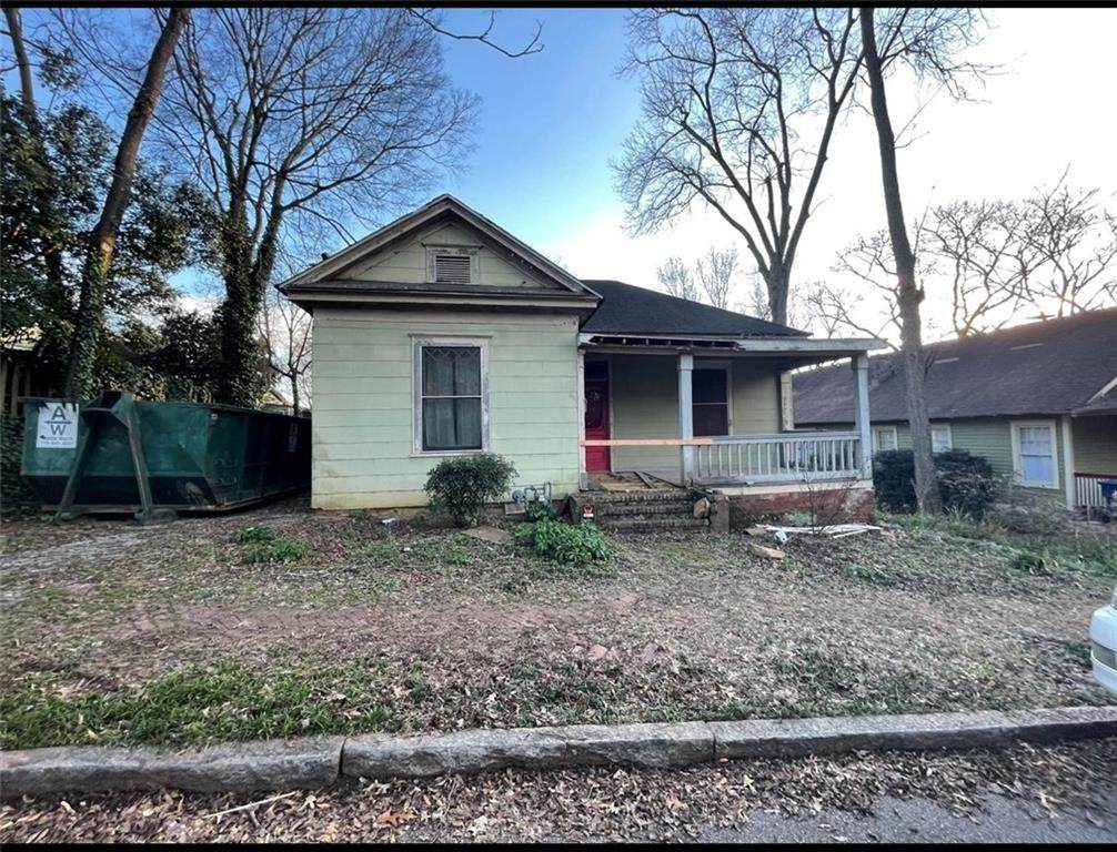 661 Killian Street - Photo 1