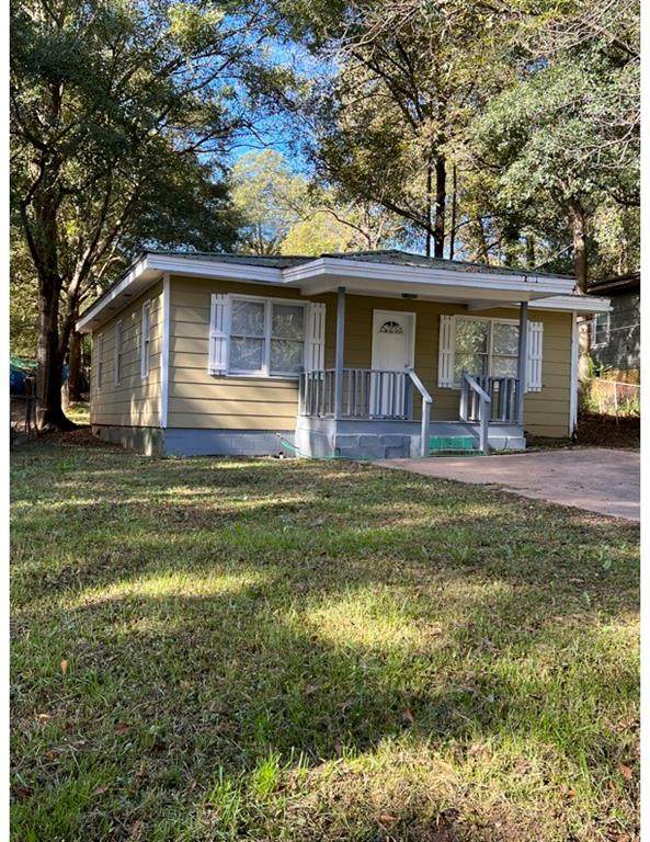 104 Dogwood Circle - Photo 1