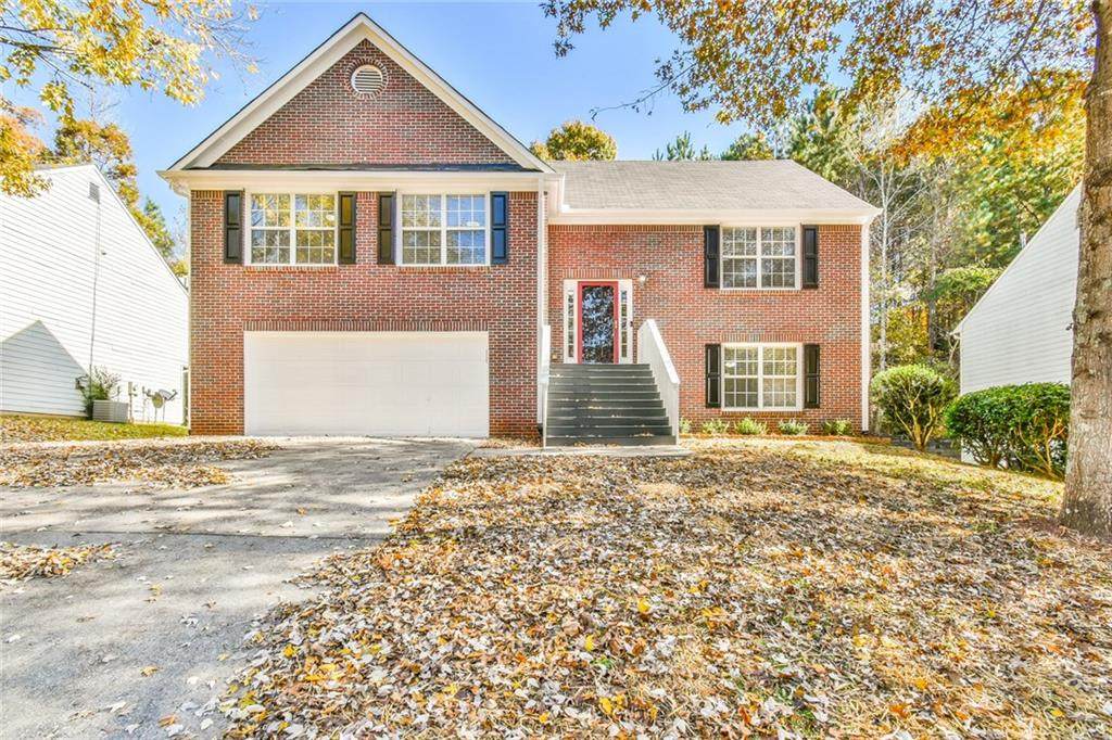 650 Castlebrooke Drive - Photo 1