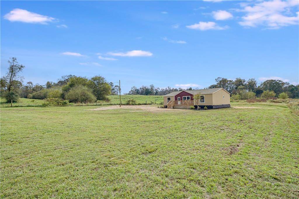 4260 East Hall Road - Photo 1