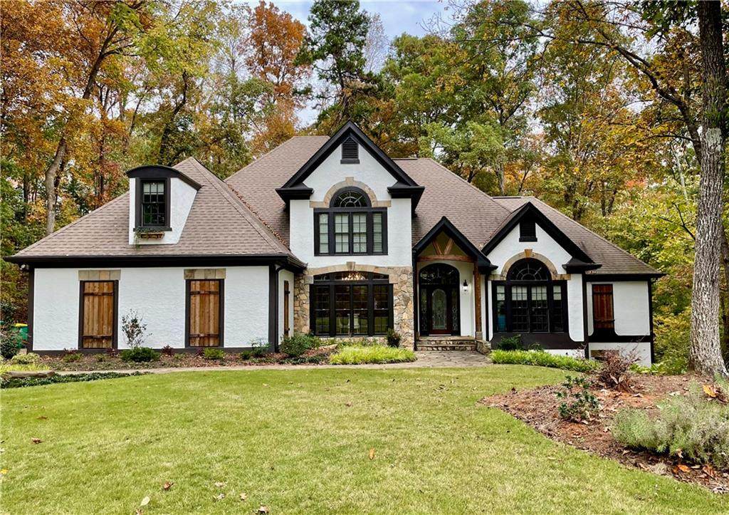 645 Brisbaine Manor - Photo 1