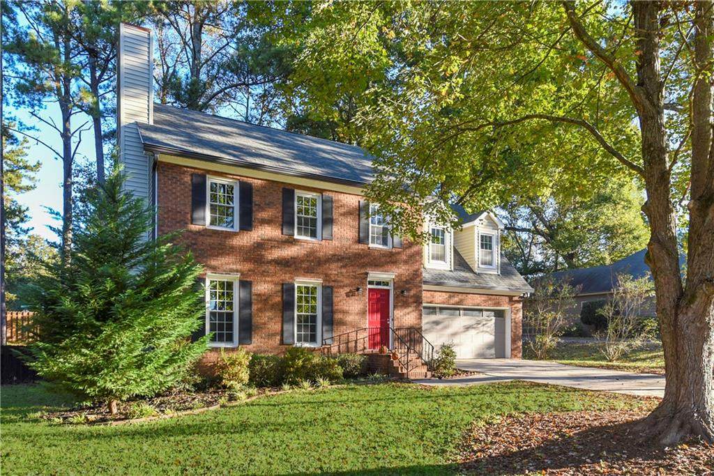 133 Radford Circle - Photo 1