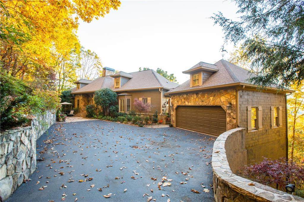 1510 Petit Ridge Drive - Photo 1