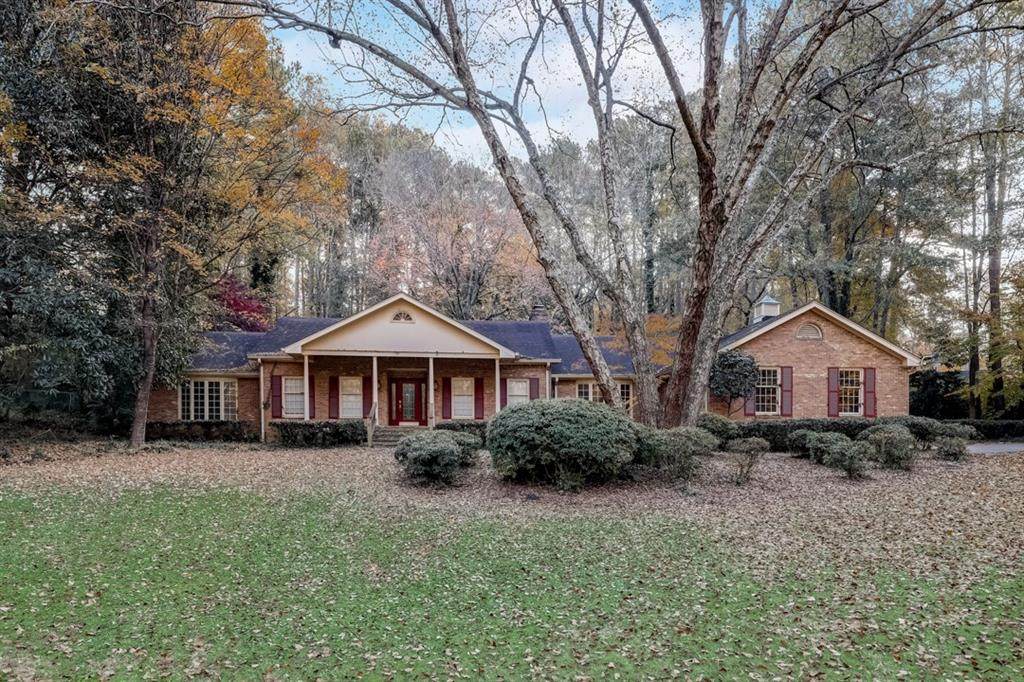 2297 Oxbow Circle - Photo 1