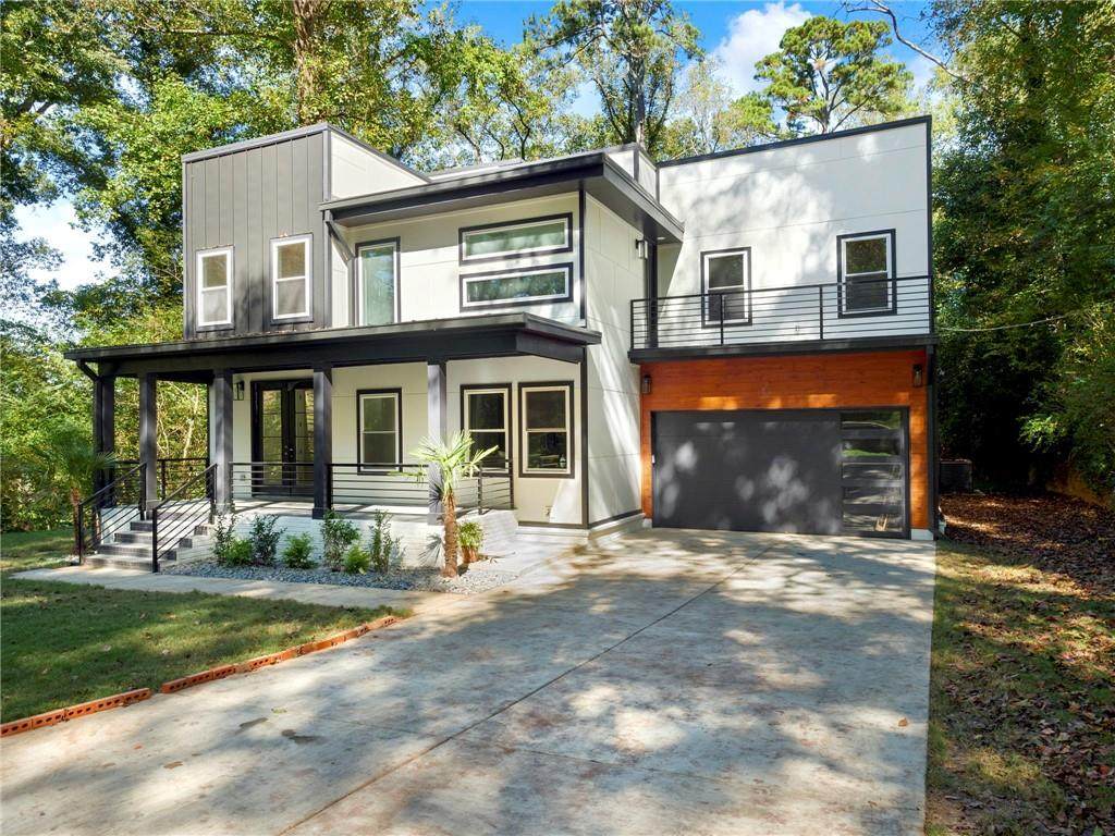 886 Custer Avenue - Photo 1