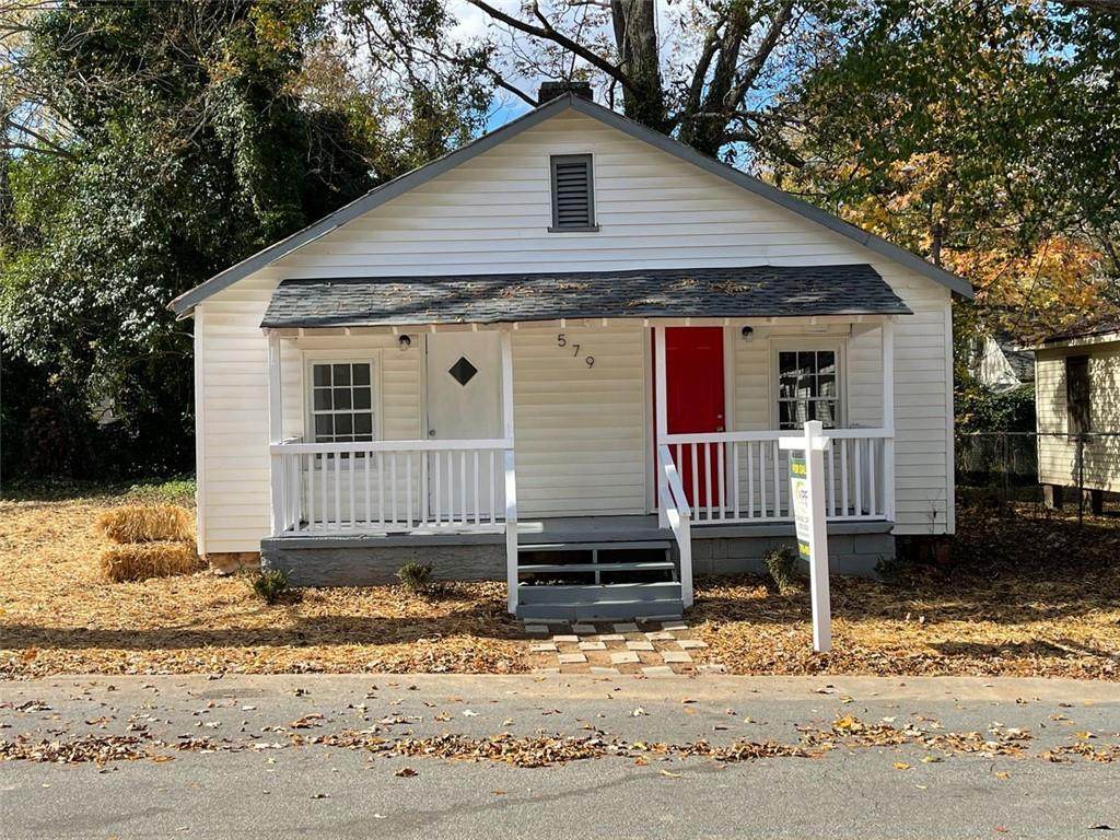 579 6TH Street - Photo 1