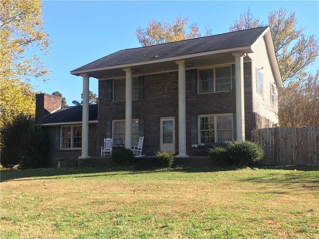 101 Elrod Drive - Photo 1