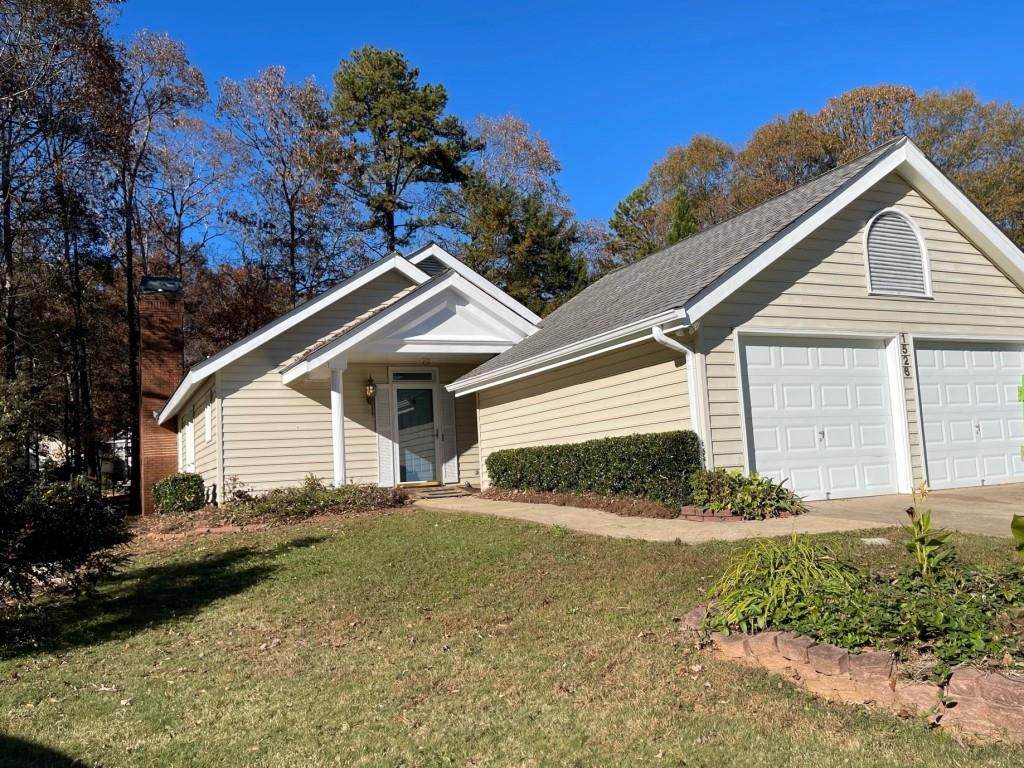 1526 Woodland Court - Photo 1