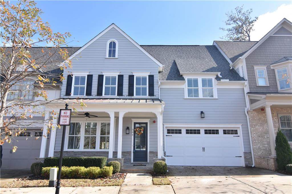 304 Booth Street - Photo 1