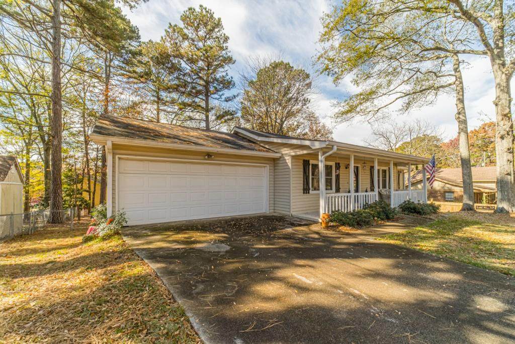 2831 Spring Street - Photo 1