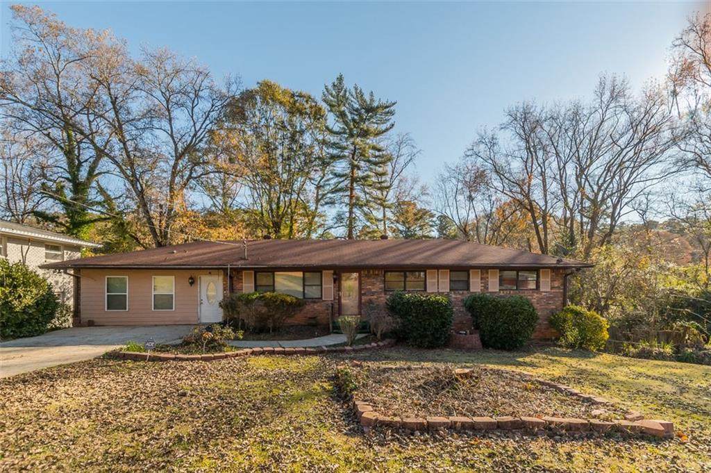 2210 Shamrock Drive - Photo 1