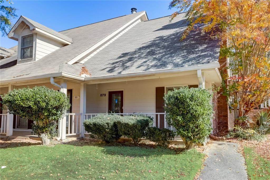 879 Park Place - Photo 1