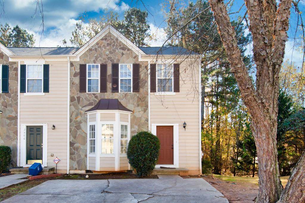 2568 Summit Cove Drive - Photo 1
