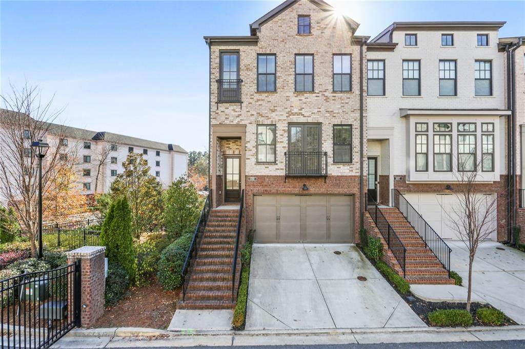 1701 Foxhall Drive - Photo 1