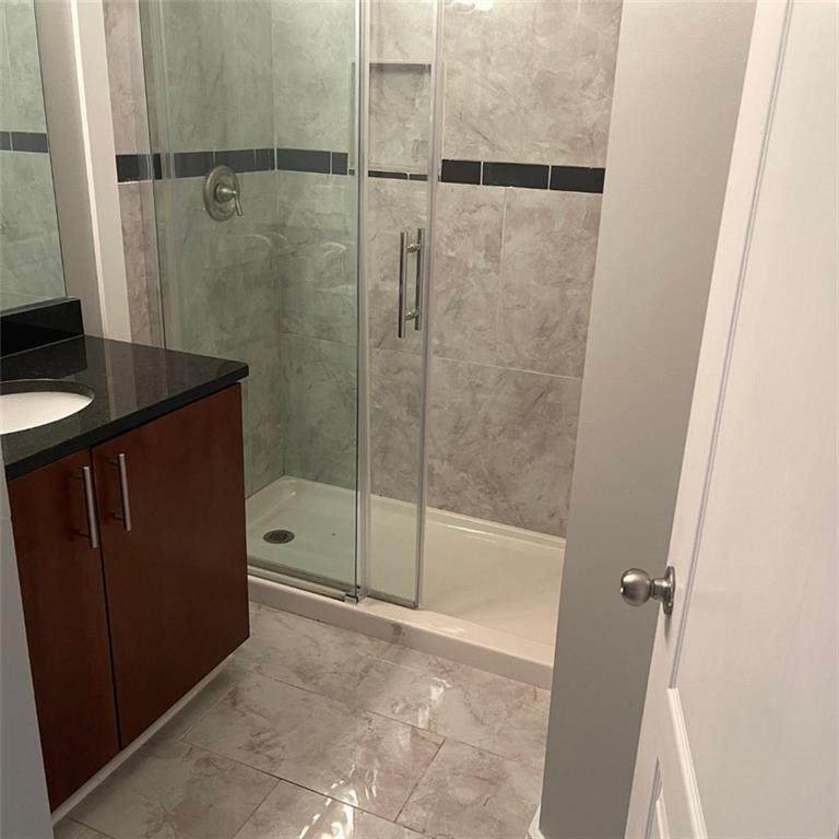 390 17th Street - Photo 1
