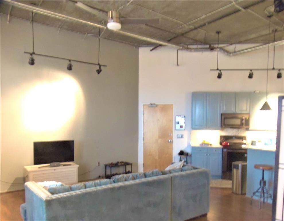 3235 Roswell Road - Photo 1