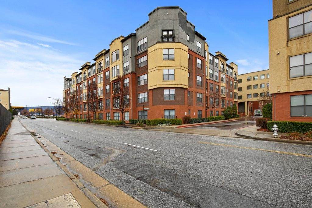 400 17th Street - Photo 1