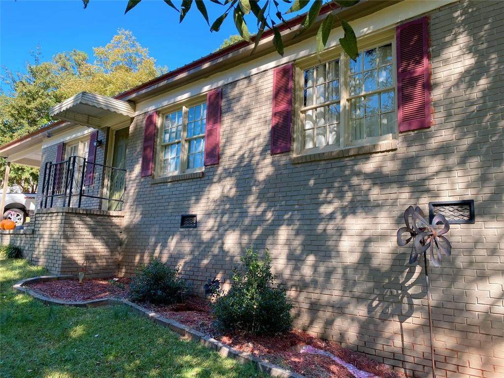 333 Dale Drive - Photo 1