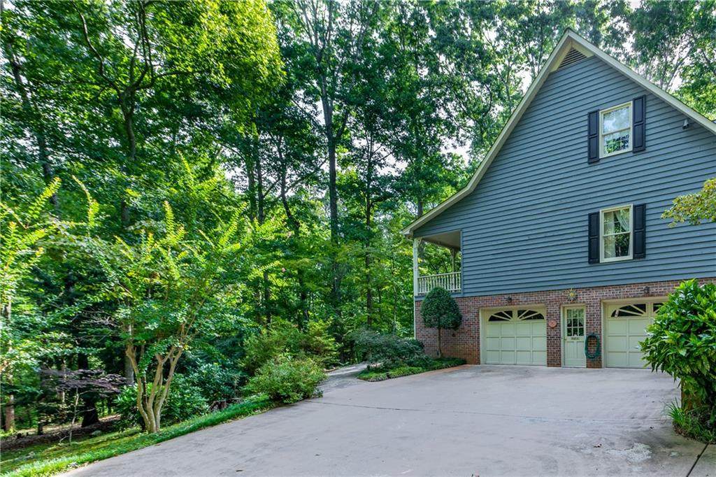 808 Old Mill Trail - Photo 1