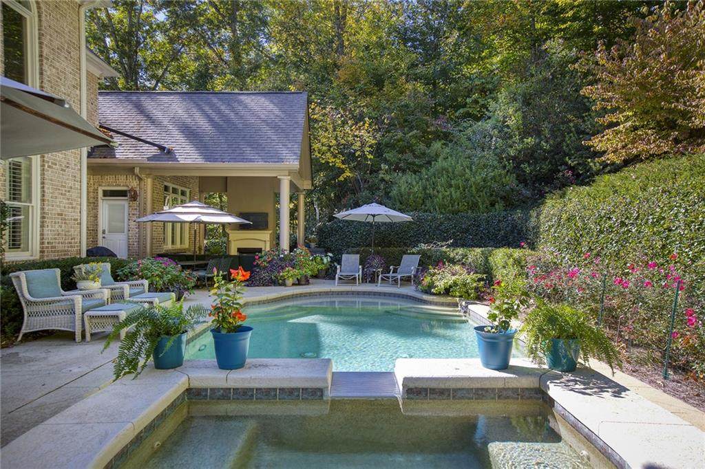 8325 Grogans Ferry Road - Photo 1