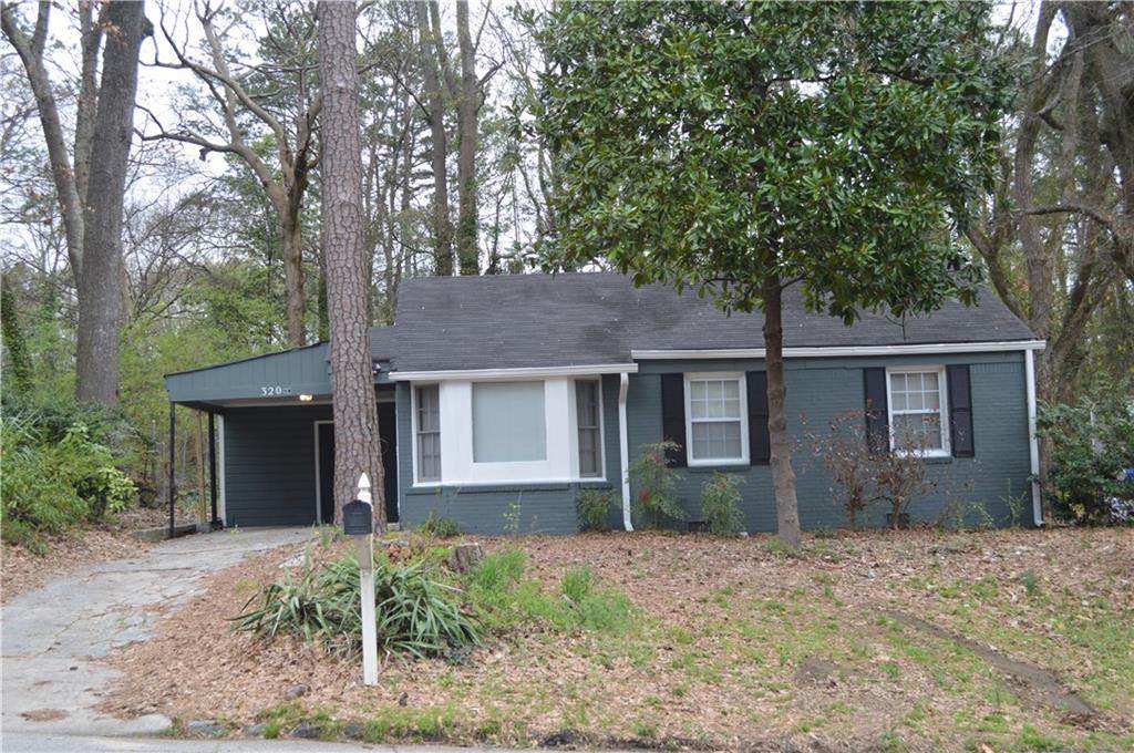 320 Fairburn Road - Photo 1