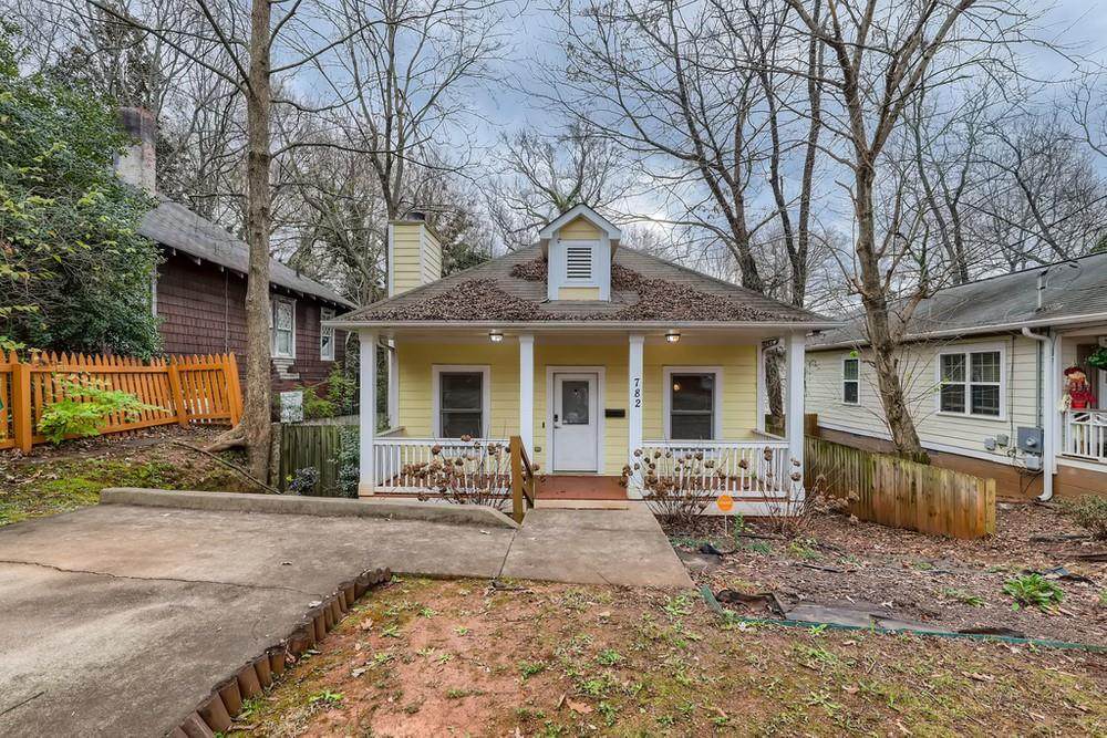782 Dill Avenue - Photo 1