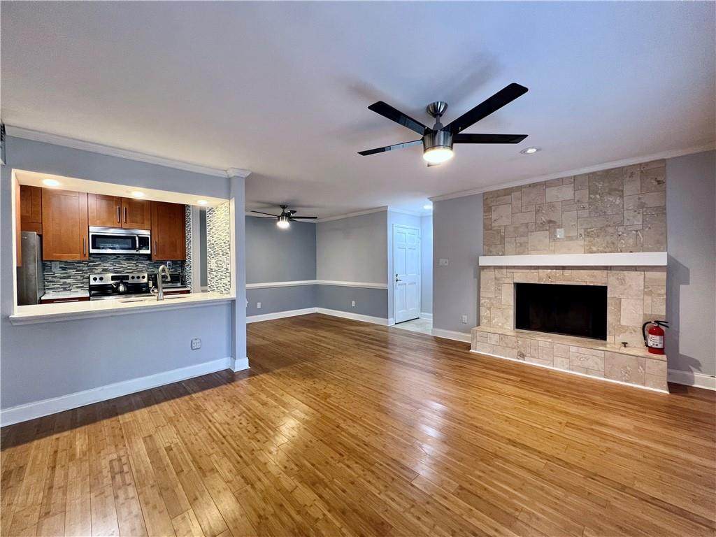 905 Tuxworth Circle - Photo 1