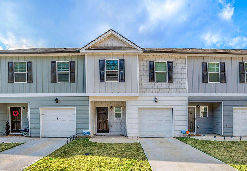 4945 Lower Elm Street - Photo 1