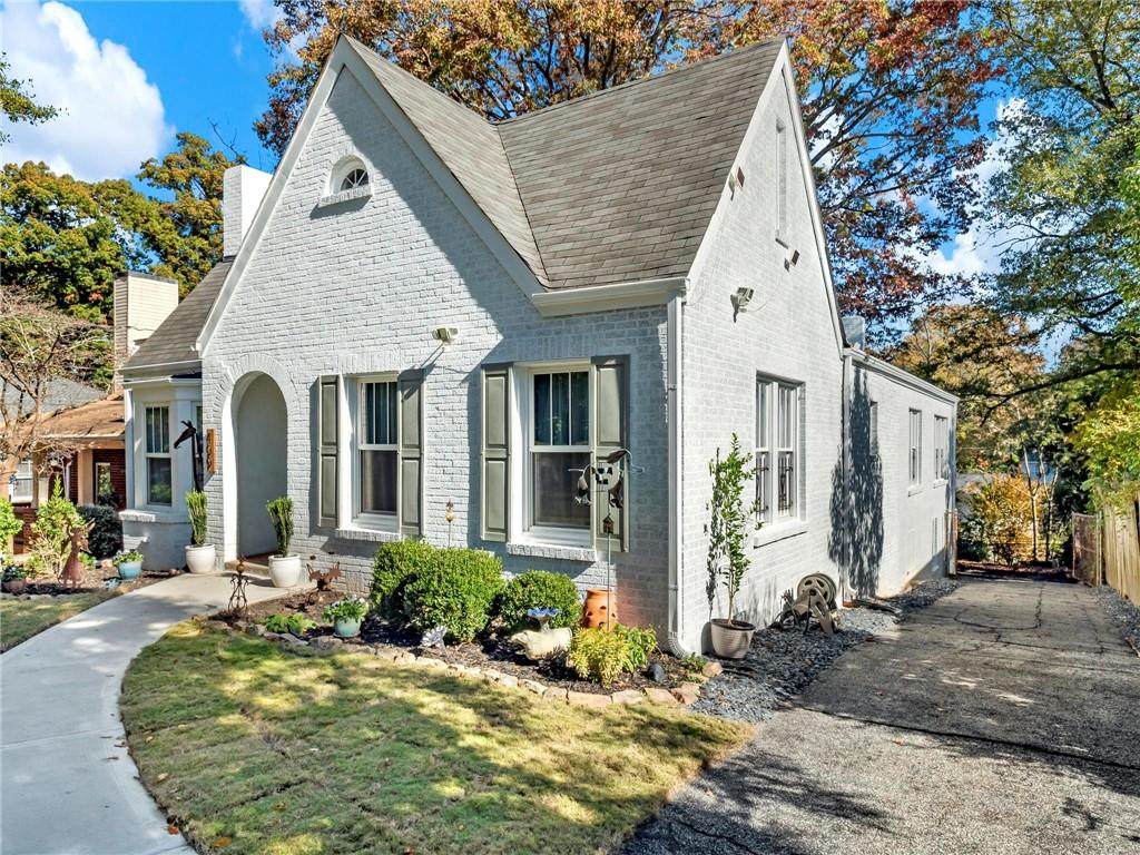 400 Altoona Place - Photo 1