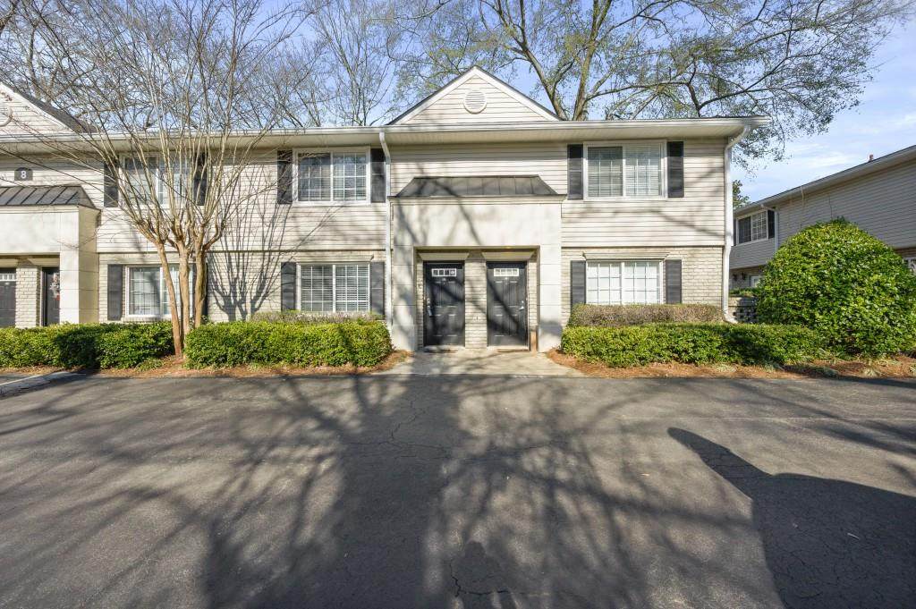 6940 Roswell Road - Photo 1