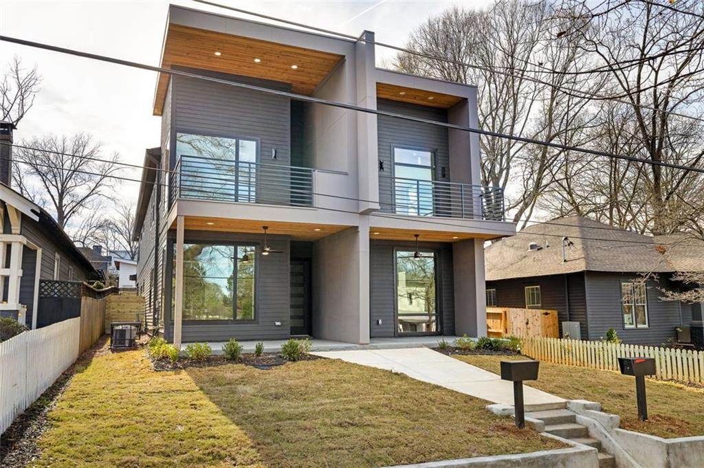 1103 Kirkwood Avenue - Photo 1