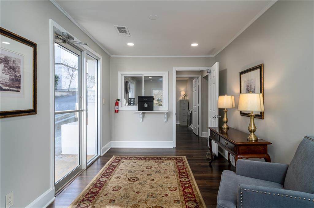 37 Court Street - Photo 1