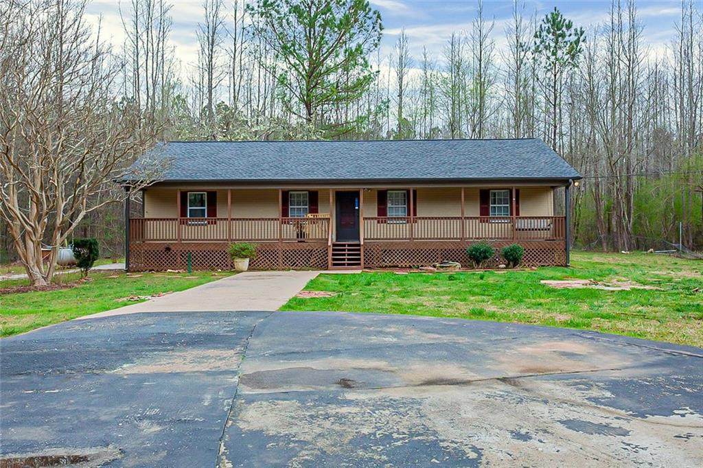 73 Pinecrest Drive - Photo 1