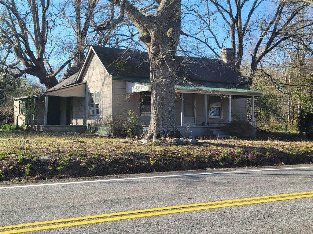 3927 Rosebud Road - Photo 1