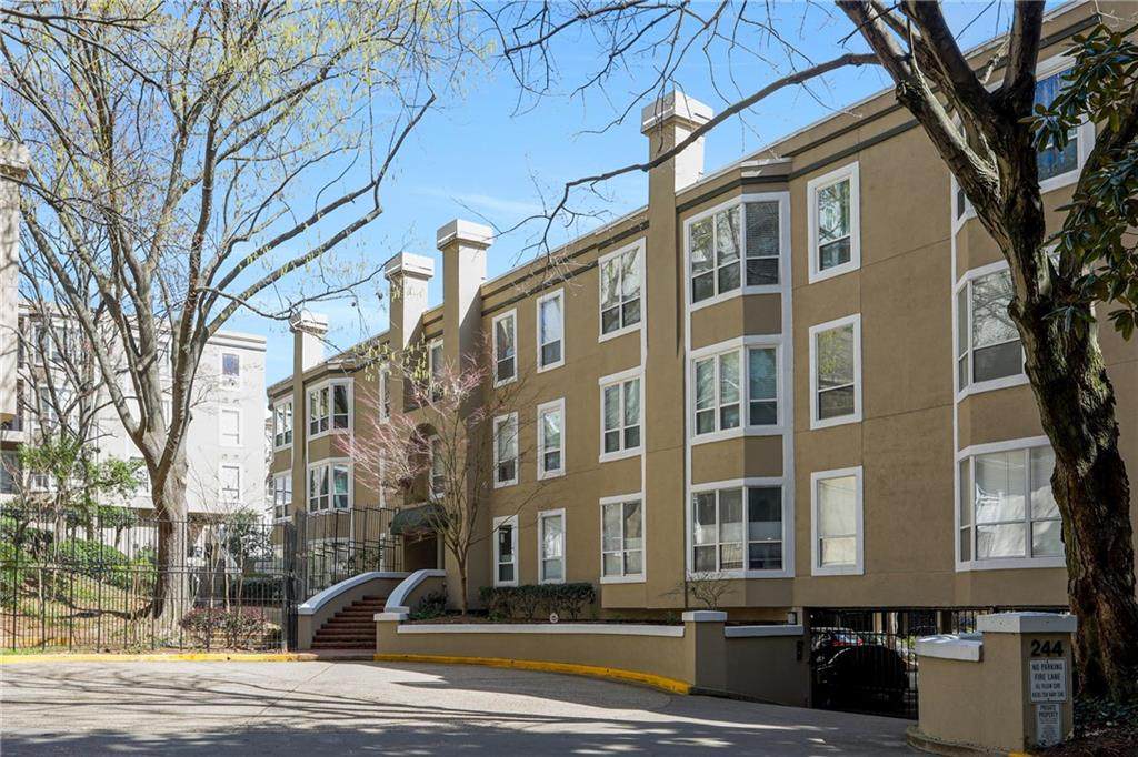 244 13th Street - Photo 1