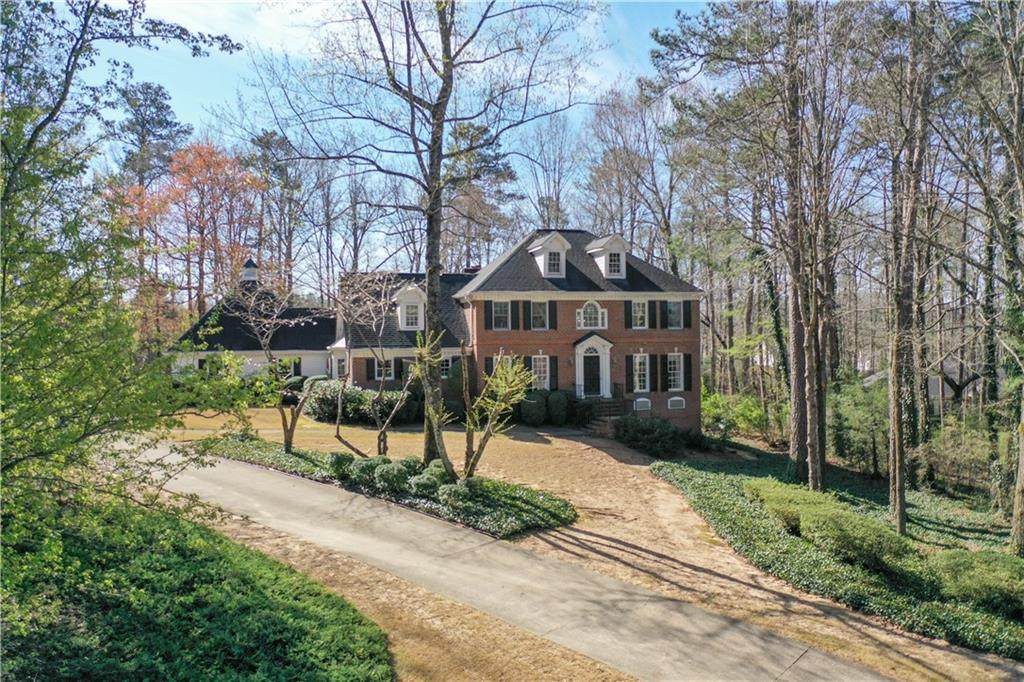 3320 Donegal Way - Photo 1