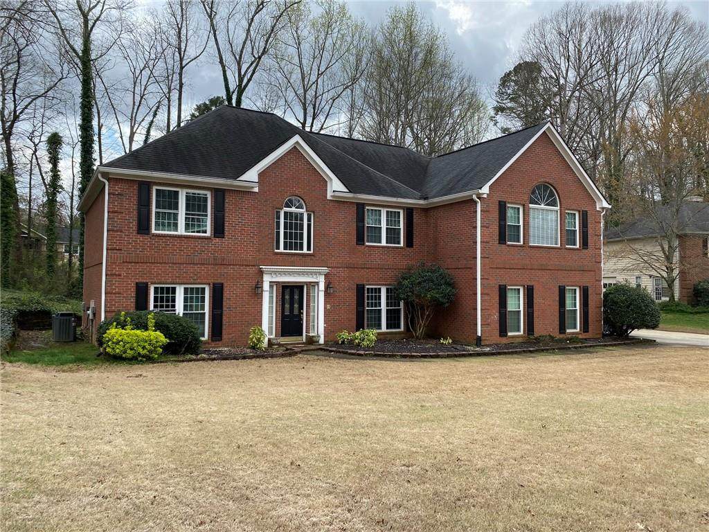 200 Falcon Creek Drive - Photo 1