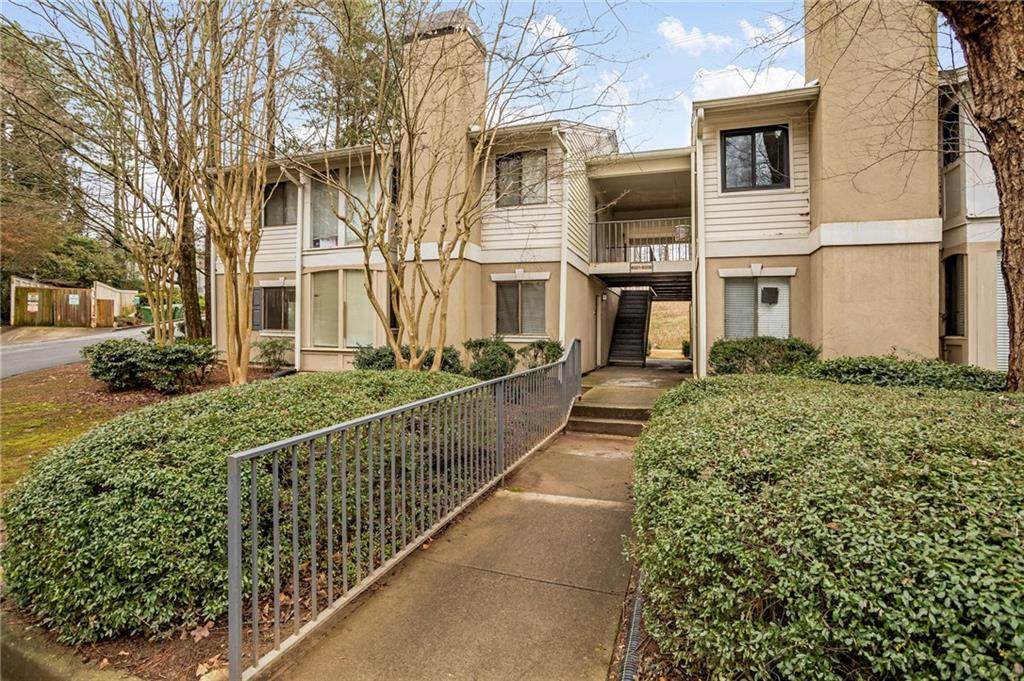6001 Wingate Way - Photo 1