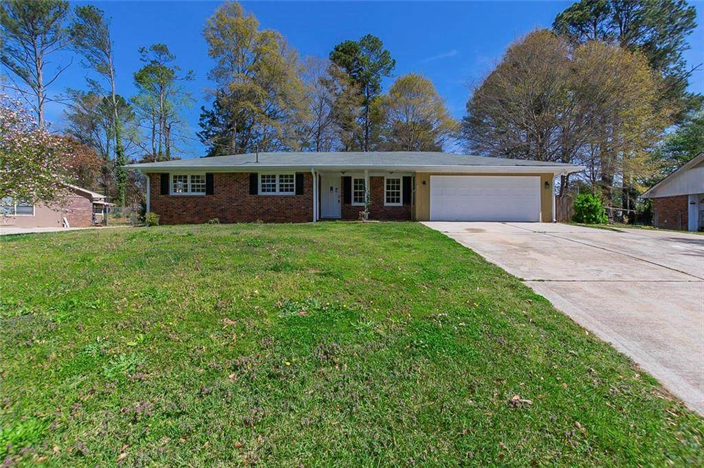 2671 Kings Circle - Photo 1