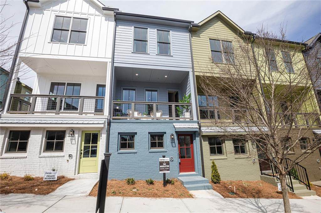 1058 Crest Circle - Photo 1