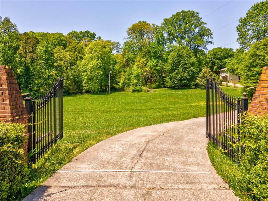4320 Green Hill Road - Photo 1