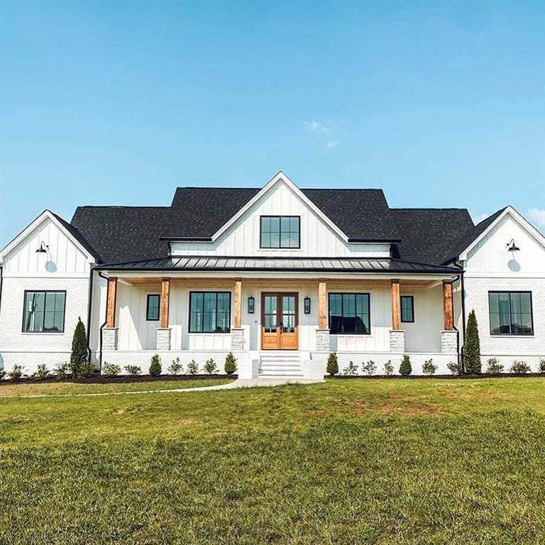 7 Moss Creek Drive - Photo 1