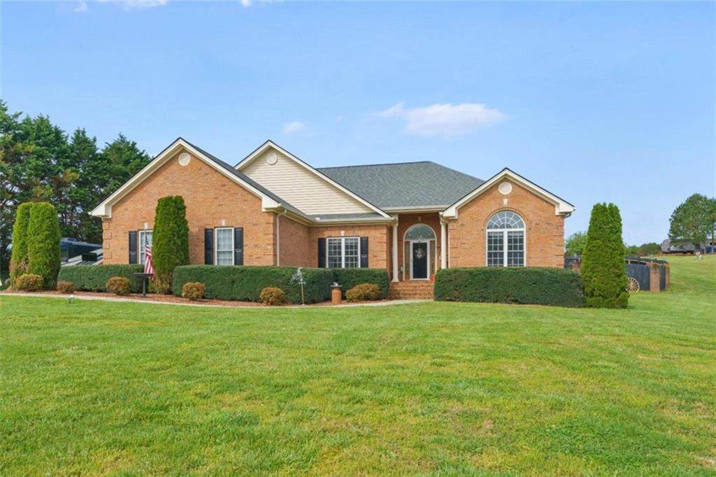 5517 Dahlonega Highway - Photo 1